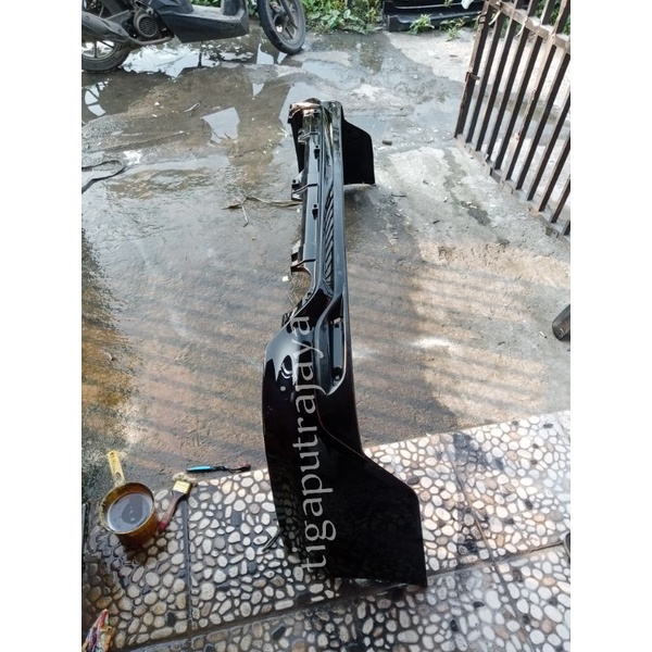 bodykit belakang fortuner trd 2014