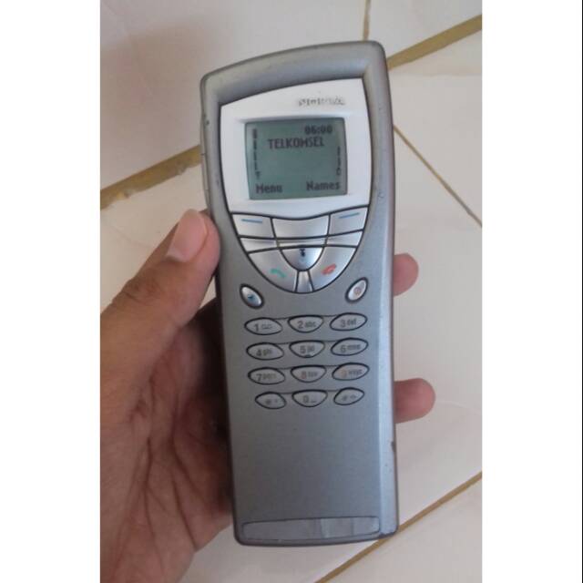 Nokia 9210i Communicator Original Made In Finland mirip E90 9500 9300