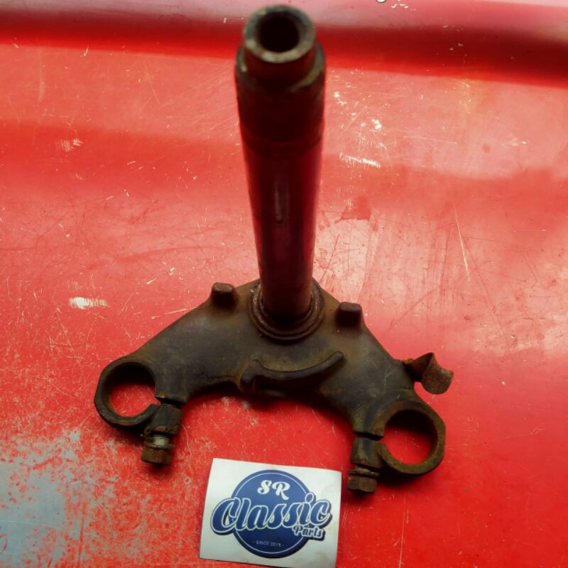 segitiga bawah suzuki a100 original