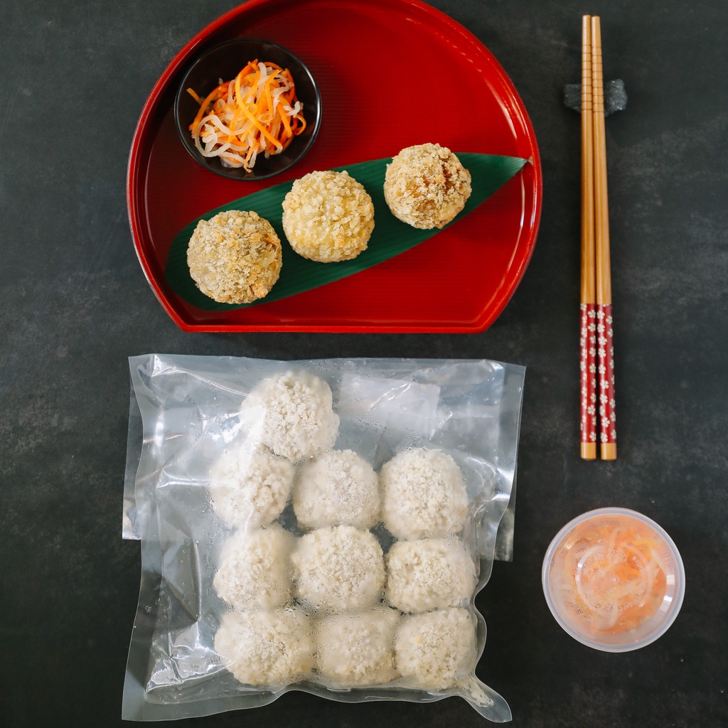 

Frozen Menchi Cheese Katsu Ball Bomb/ Bola Daging Giling Keju Beku