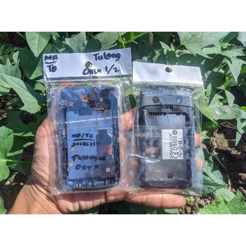 TULANGAN BLACKBERRY ONIX 1/2 Baru