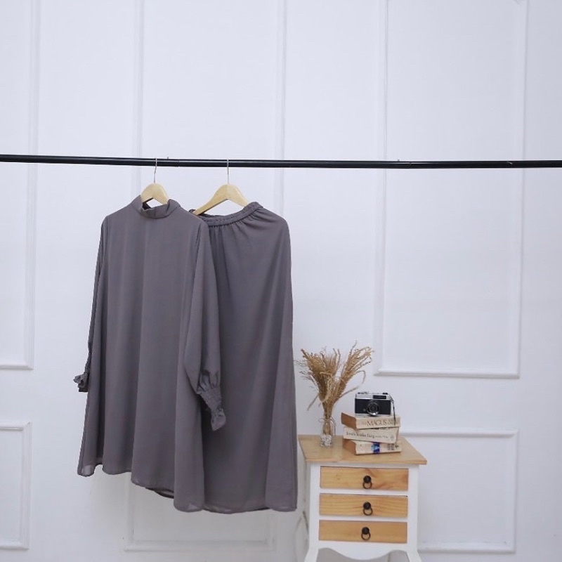 SERRA SET(GREY)/ONE SET ROK/ONE SET BAJU/SETELAN ROK/BUSANA MUSLIM/GAMIS CERUTY