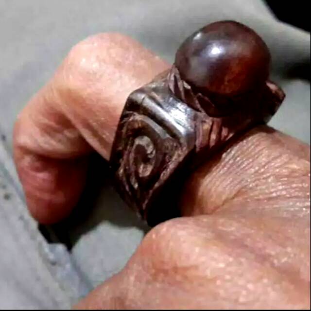 CINCIN RING KAYU UKIR UNIK