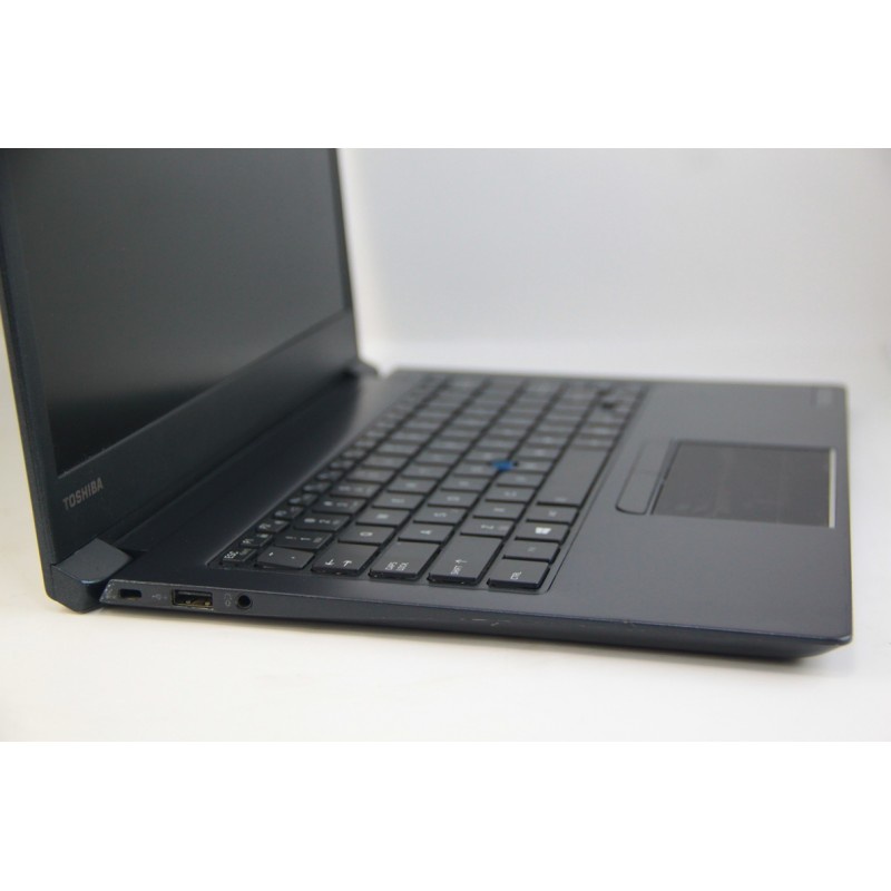 LAPTOP TOSHIBA X30D/INTEL i5-7200/8GB RAM/256GB SSD/KEY BACKLIT MURAH