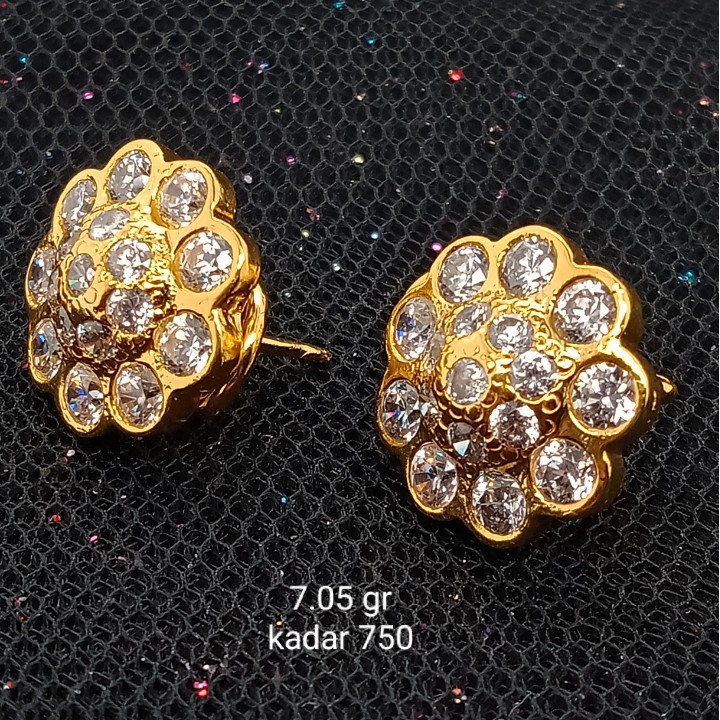 Anting Emas 17 K - 7.05 gr Kadar 750 - 1994