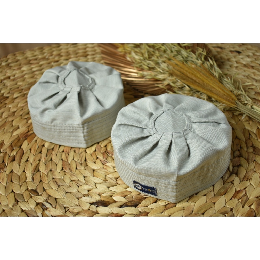 peci taliban rempel warna cream muda ukuran standar dewasa merk al husaeni