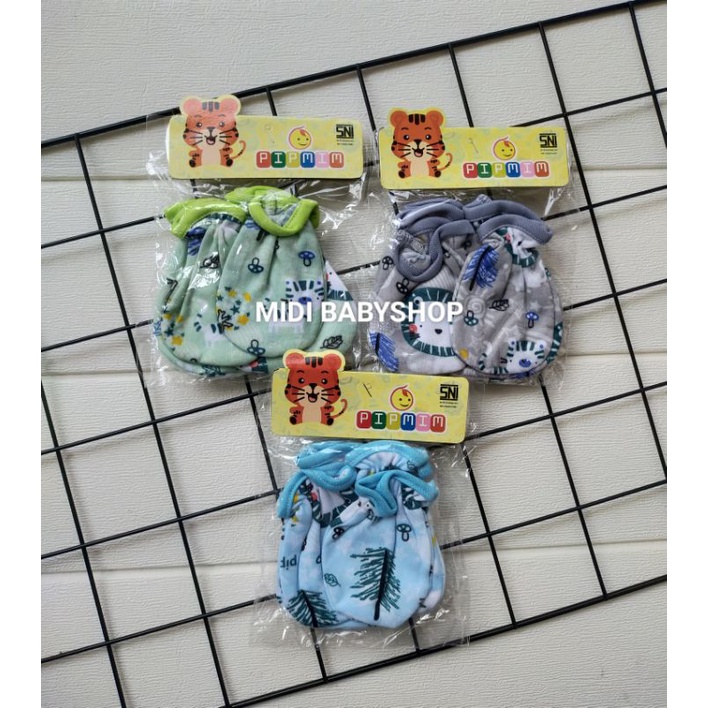 1 Set Sarung Tangan dan Kaki Bayi Full print Pip Mim SNI