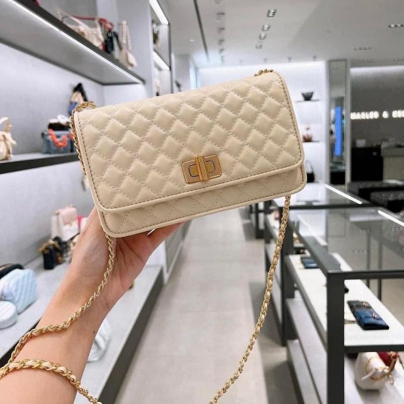 9.9 SALE | CK Quilted Turn-Lock Evening Clutch