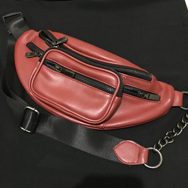 Waistbag kulit premium shiny merah tua (preloved)
