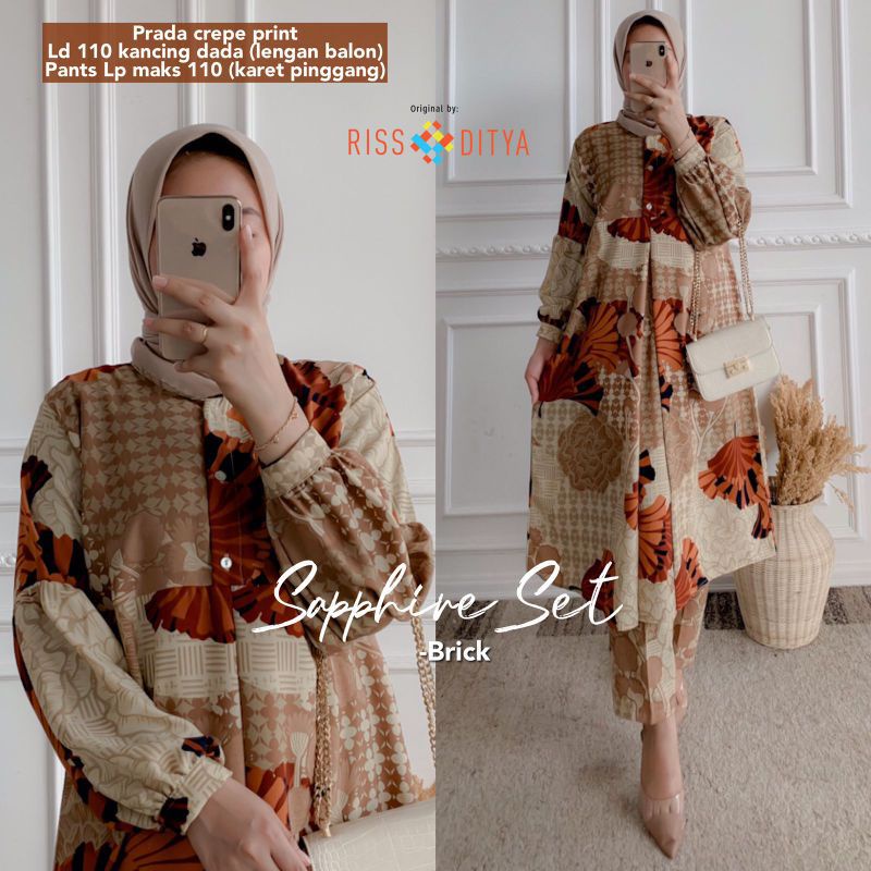 sapphire set by Riss ditya