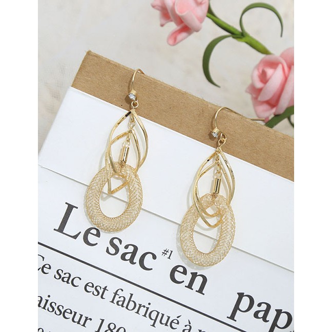 LRC Anting Gantung Fashion Golden Geometric Diamond Mesh Hoop Earrings D69573