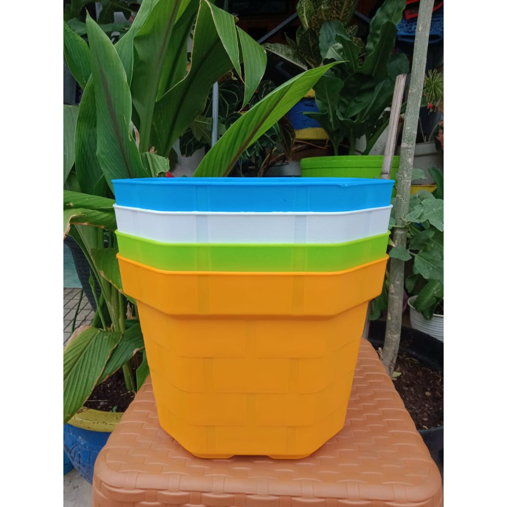 POT TANAMAN BUNGA NKT MOTIF BATU BATA UKURAN 21