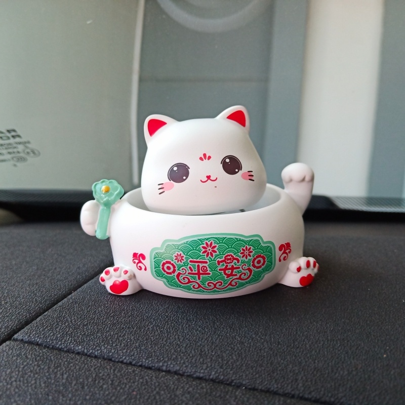 Pajangan Mobil Goyang Kepala Shake Head Doll Kucing Rezeki Jepang Maneki Neko Babi PIG PIGGY