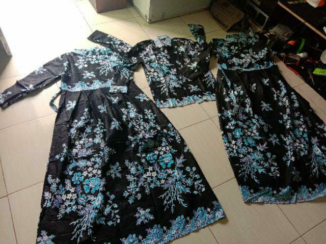 Baju Batik Couple Keluarga Batik Couple Kondangan Motif Sakura Biru