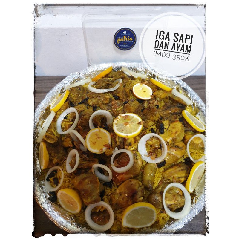 Nasi Kebuli Nampan Mix Ayam dan Iga Sapi