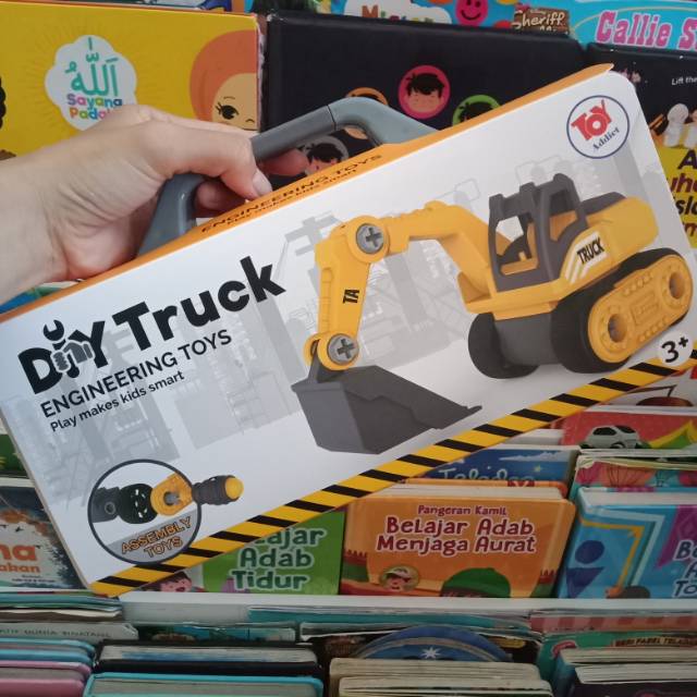 DIY Truck Engineering Toys