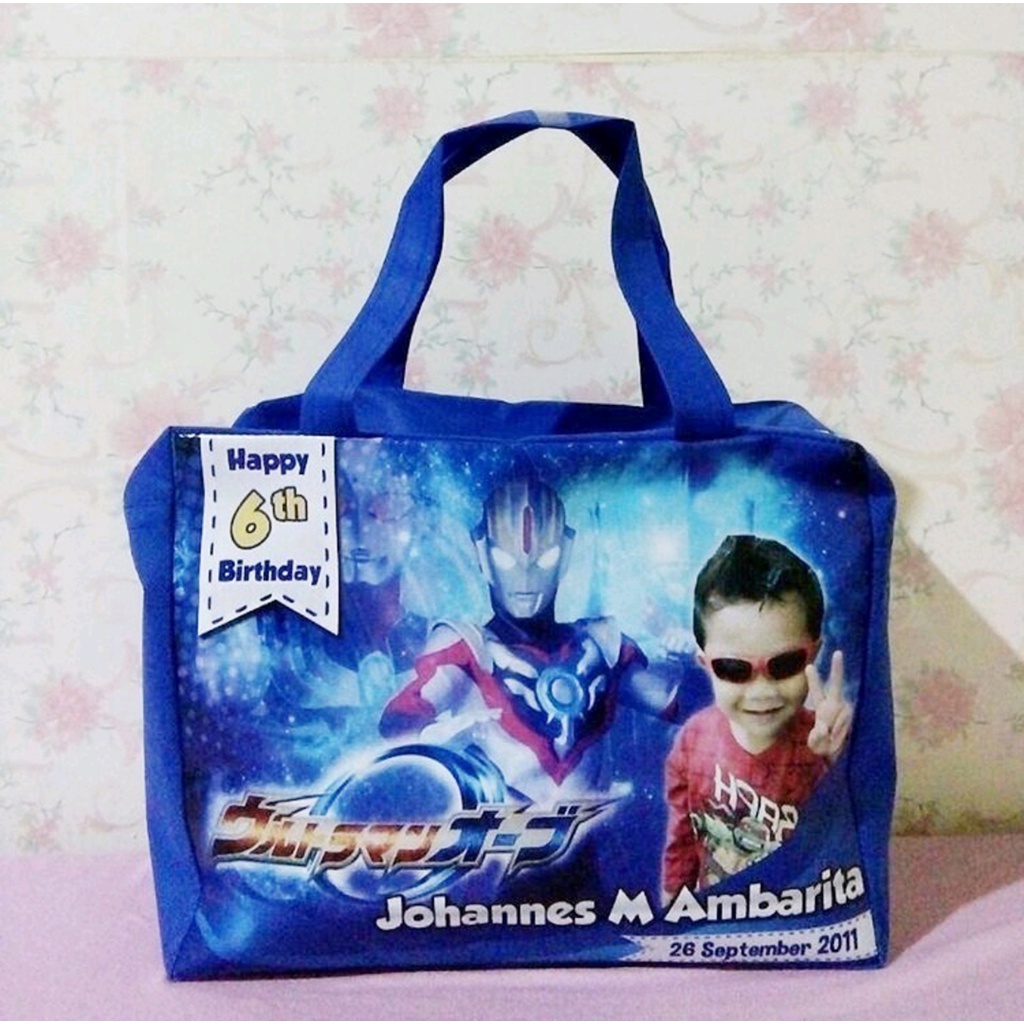 

Tas Ultah Anak / Tas Goodiebag / Tas Souvenir Ultah Murah Bahan Super Awet
