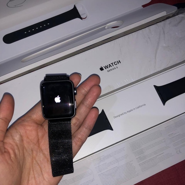 IWATCH series 3 (38mm)