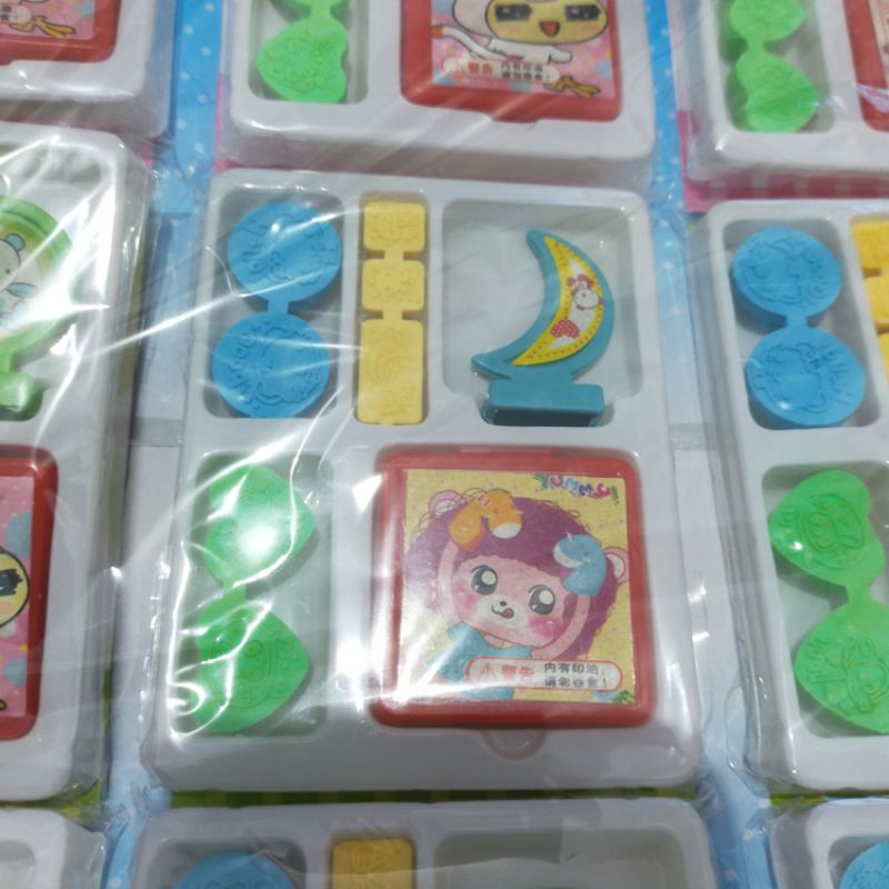 

Mainan anak stempel mini dan lucu karakter