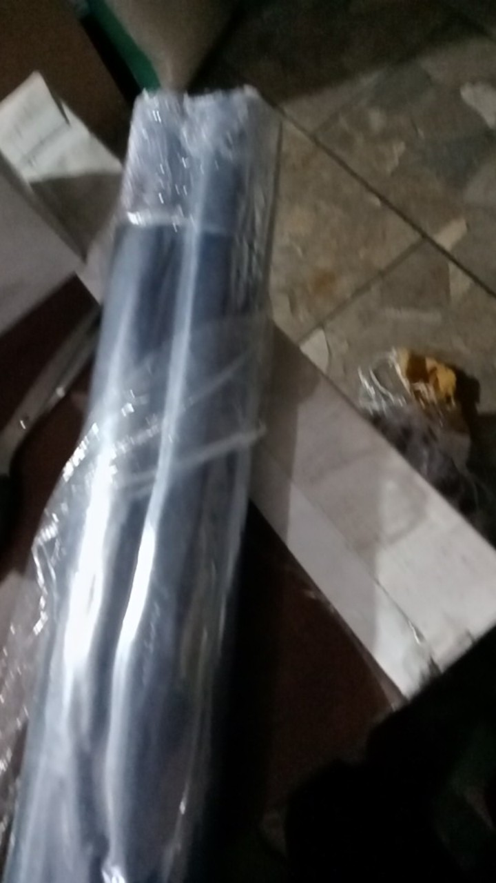 Plastik Gantungan Baju Mika Ukuran Gamis