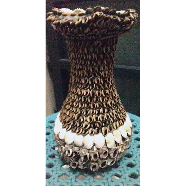 Pot Bunga Kerang Hiasan Meja Cantik