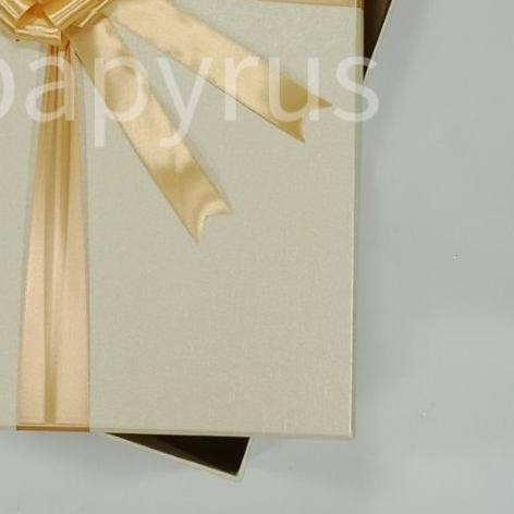 

➯ Papyrus 25x35 tinggi 5cm Kotak Kado Gift Box ♗