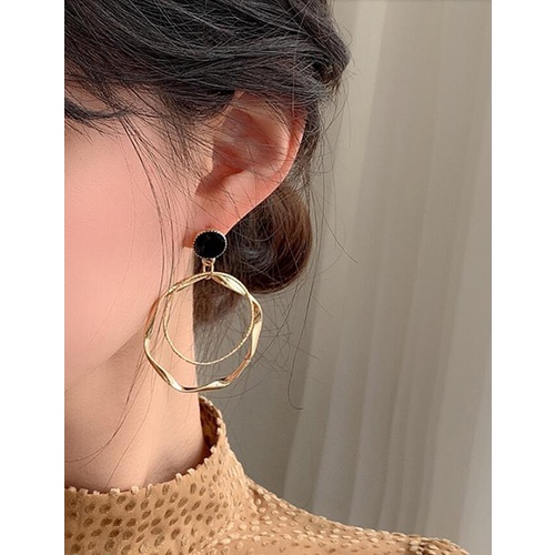 LRC Anting Tusuk Fashion Alloy Geometric Stud V5712X