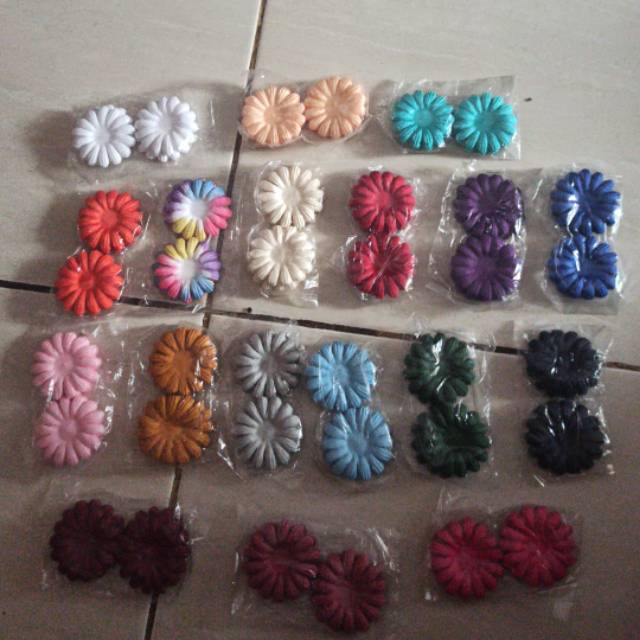 

BUNGA MATHARI 5CM 7.500 100 LEMBAR/PERBUNGKUS