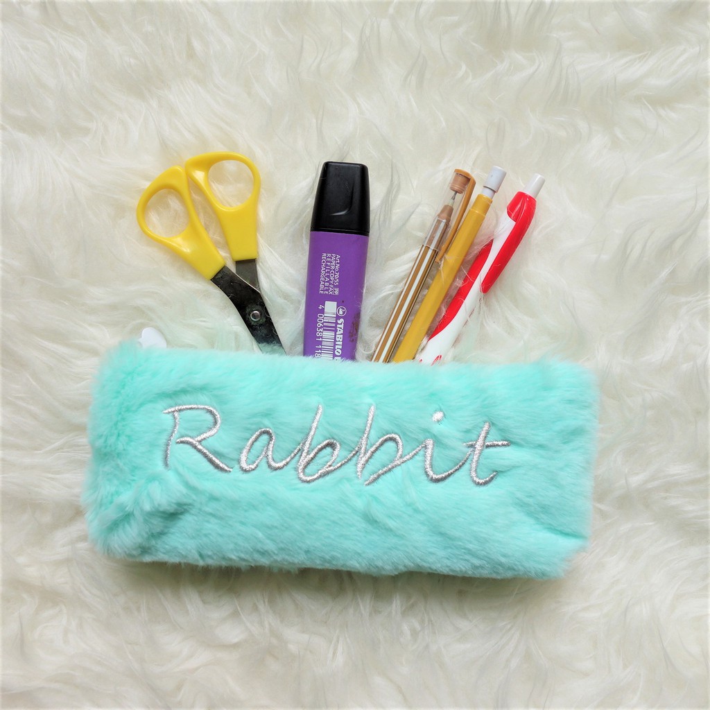 Skoola Tempat Pensil Bulu Rabbit Unik Lucu Smiggle Alike - Mochi