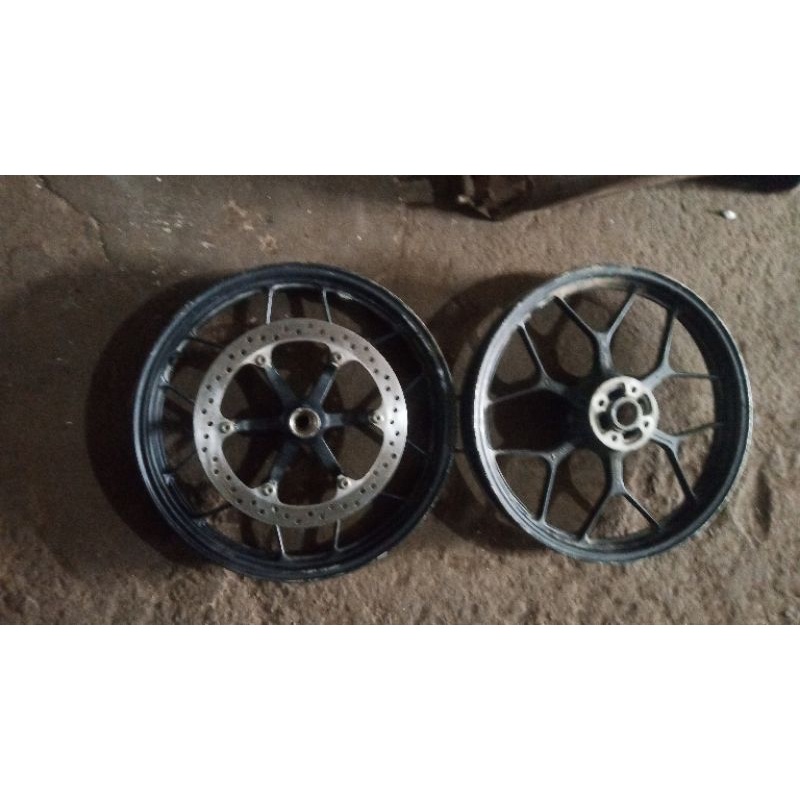 velg resing Honda Sonic
