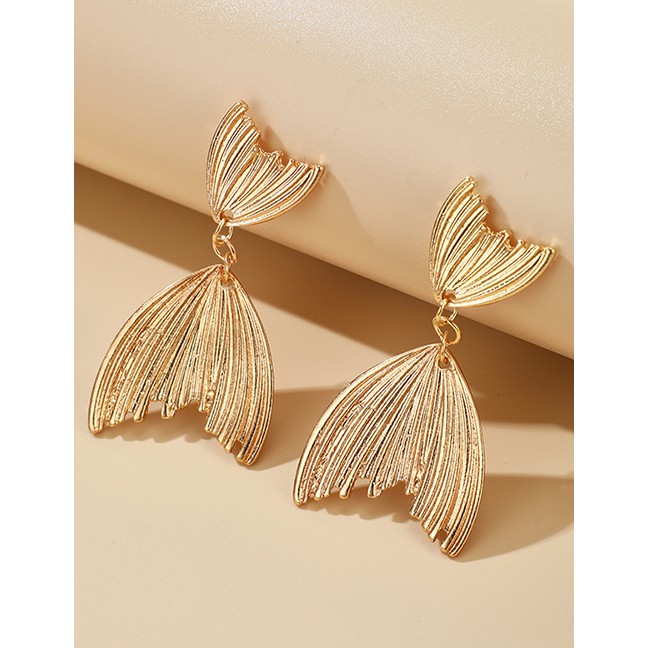 LRC Anting Tusuk Fashion Golden Alloy Mermaid Irregular Earrings K44564