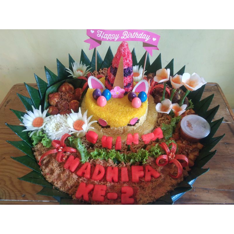 

Tumpeng Karakter 10 porsi