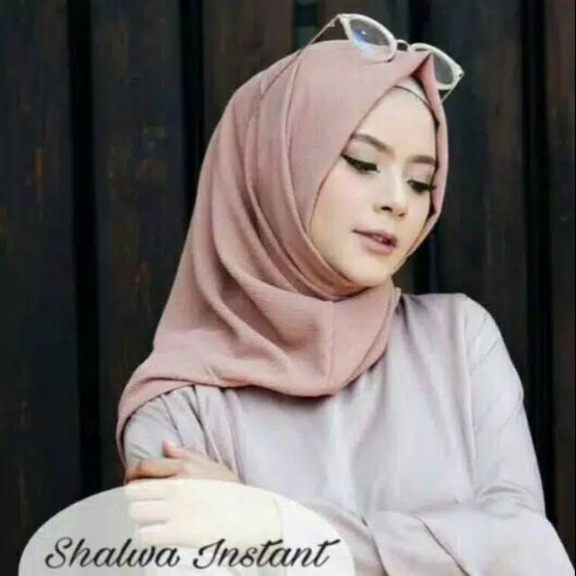 Jilbab instan salwa