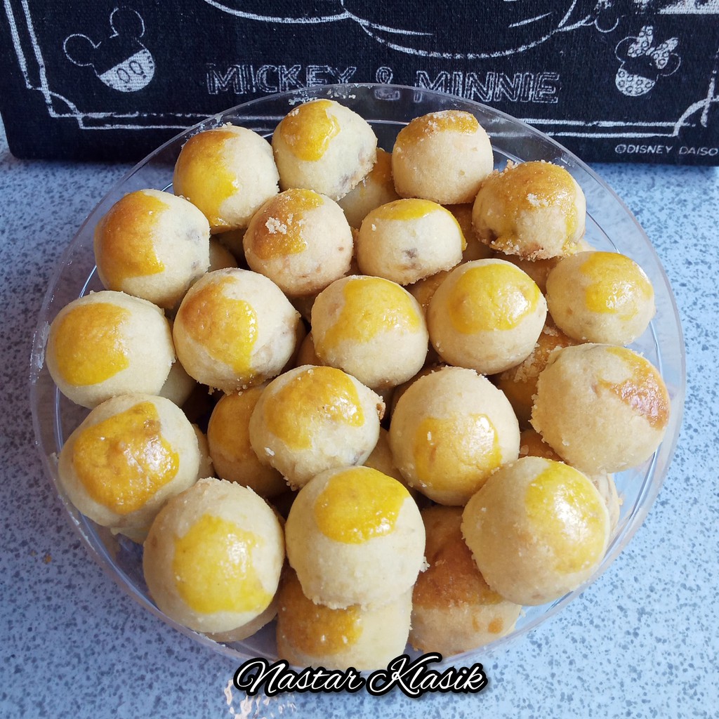 

Kue Kering Nastar Lumer (Nastar Cookies)