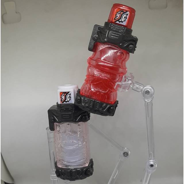 Kamen Rider Build Full botol Santa & Cake