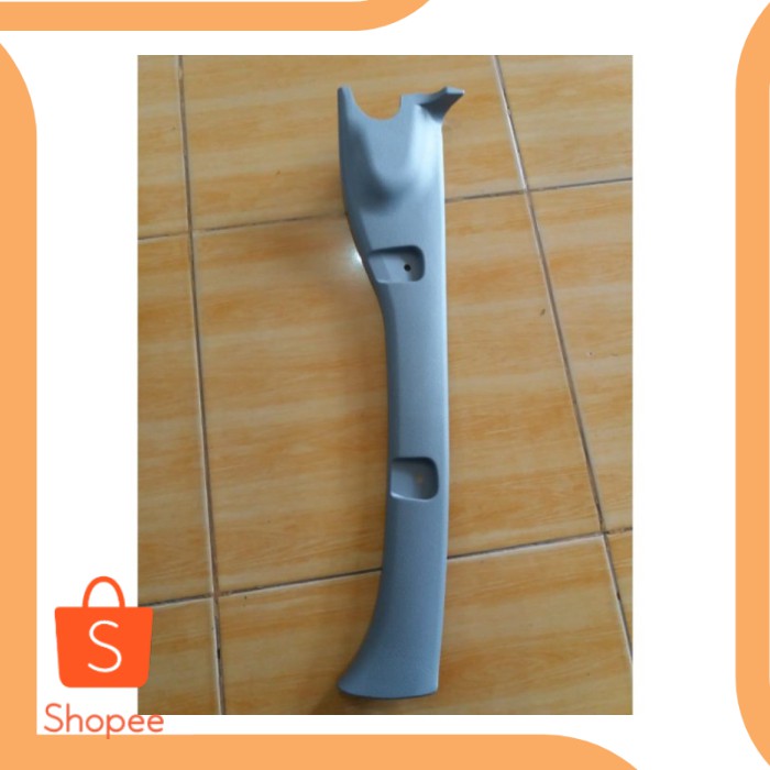 Garnish Pilar Depan Colt Diesel Canter Sebelah Kanan limited stock 6Z