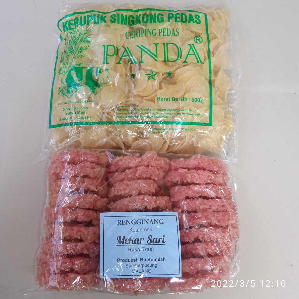 

PAKET RENGGINANG TRASI 500 GRAM + KERUPUK SINGKONG PEDAS CAP PANDA 500 GRAM TERMURAH HARGA PROMO