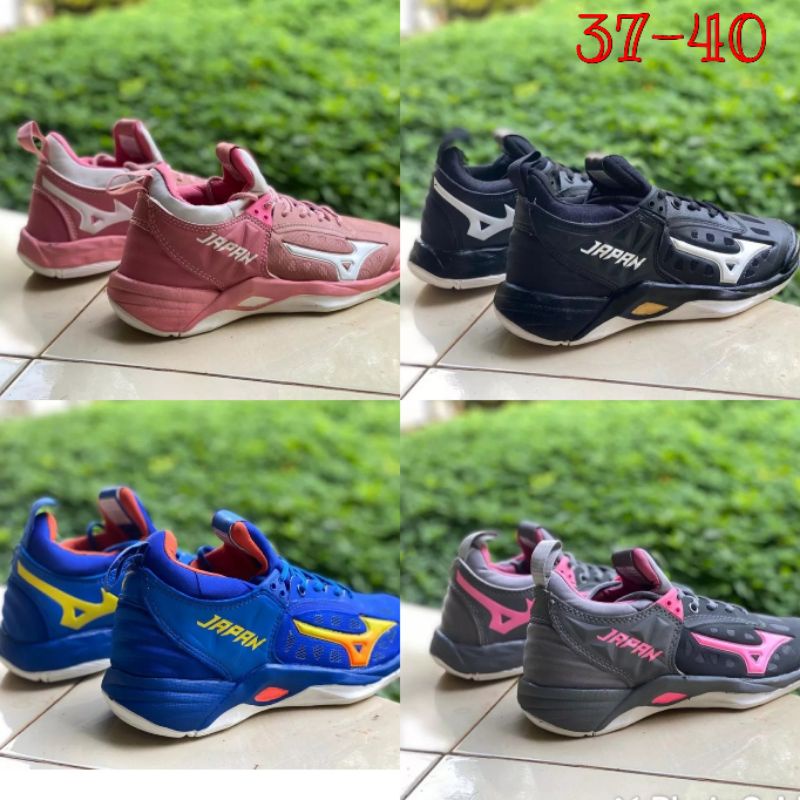 Sepatu Mizuno / Sepatu Voli Wanita / Mizuno Momentum Japan