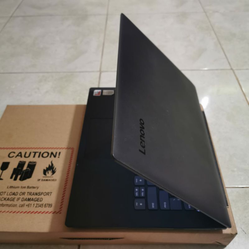 Laptop Lenovo V145 Amd A4-9125 Gen 7 Amd Radeon R3 Ram 4GB HDD 500GB Windows 10 Siap Gaming