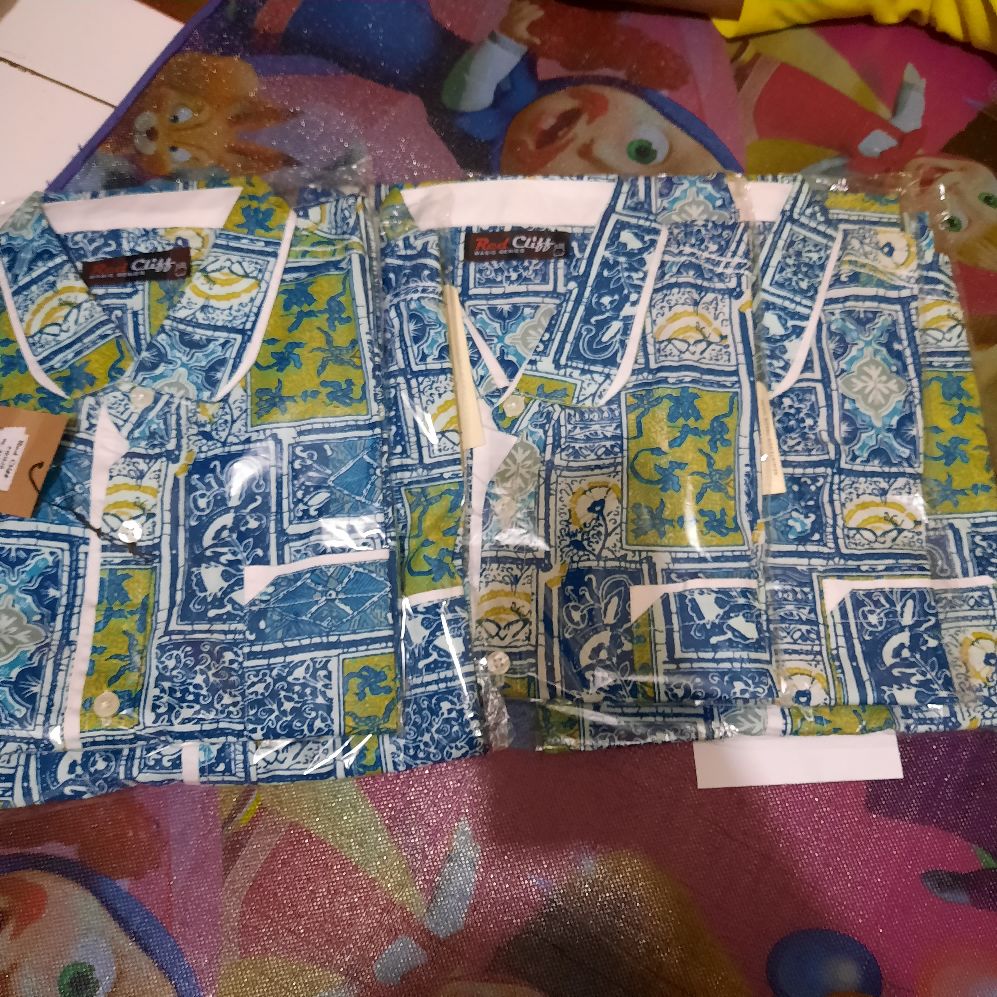 Redcliff P1013jg Mi - Kemeja Batik Pria Lengan Pendek