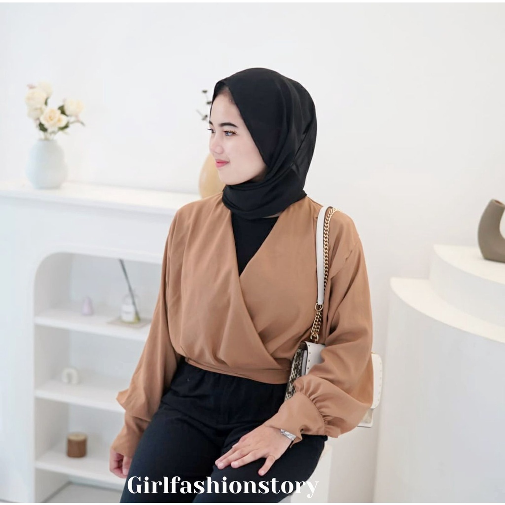 BEFAST - ZFS OOTD Wanita Blouse NICA / ODETA TOP / Pakaian Blouse Kasual / Blouse Polos Formal / Blouse Kerja / Atasan Lengan Pendek / Termurah / Terlaris / Blouse Leher V