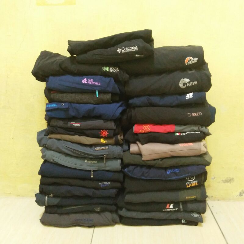 Borongan celana panjang motif outdoor 22pcs+8pcs bonus total 30pcs mantap