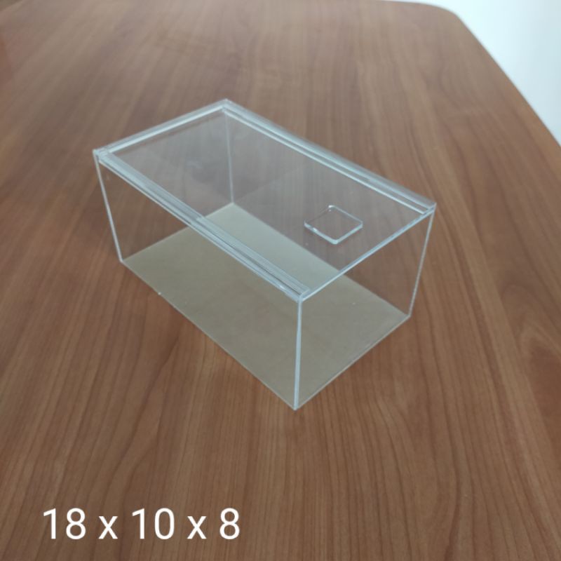 

Acrylic box/Kotak akrilik multifungsi
