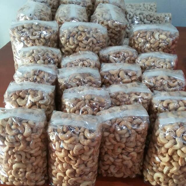 

KACANG METE WONOGIRI / KACANG MEDE