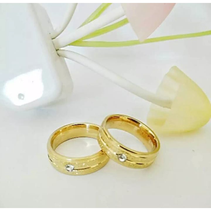 COD KK!!! CINCIN Kawin POLOS MATA Dapat 2 pcs Dan Free Box Cincin Model Love Berlapis Emas