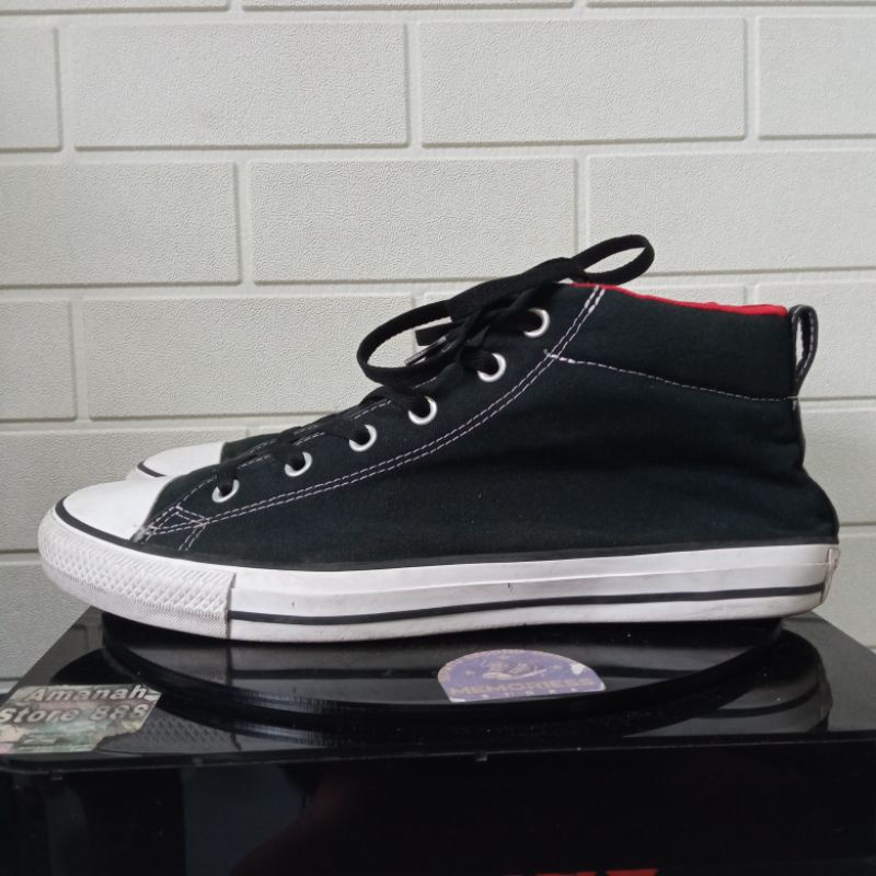 laceless black converse