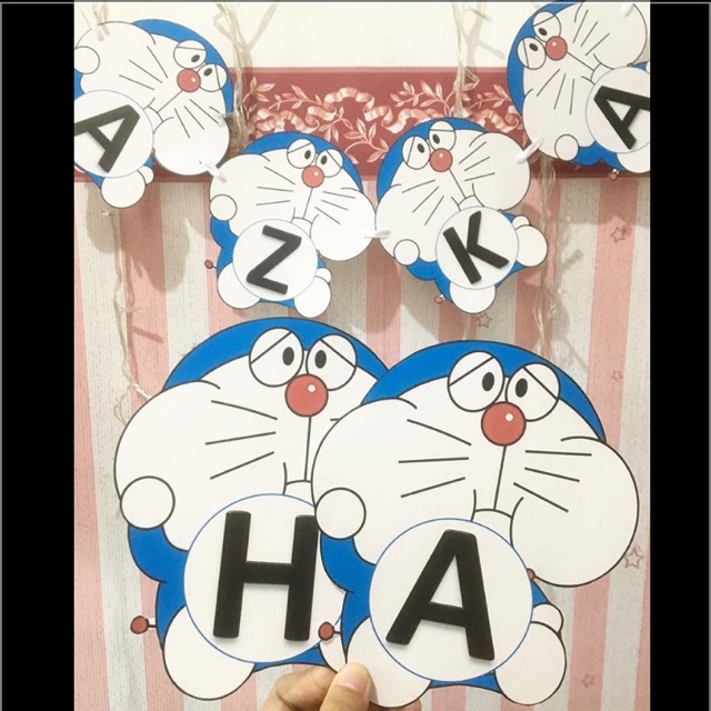Buntingflag bendera pesta ultah aqiqah undangan ultah topi ultah anak custom murah doraemon jakarta