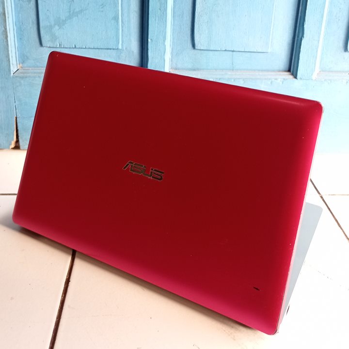 Asus X201E Hot Pink RAM 4 GB HDD 500GB Windows 7 Netbook Second 12 inch