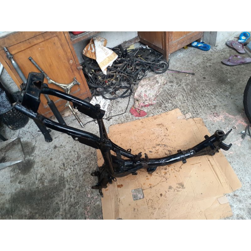 sasis rangka frame blade new robot original ( lepasan motor )