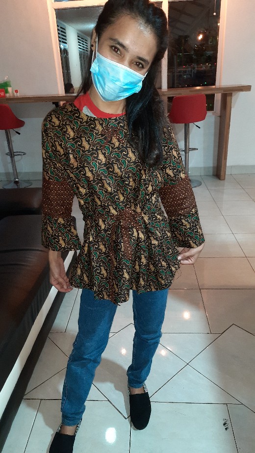 Atasan Batik Dolby Dolbi Dobby Doby Tenun Sutra Tulis Halus Katun Atbm Baron ,sarombit Atasan